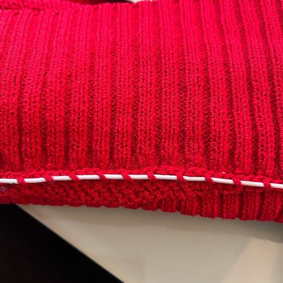 Vintage St. John red knot faux wrap sweater top Sz. S - Picture 6 of 7
